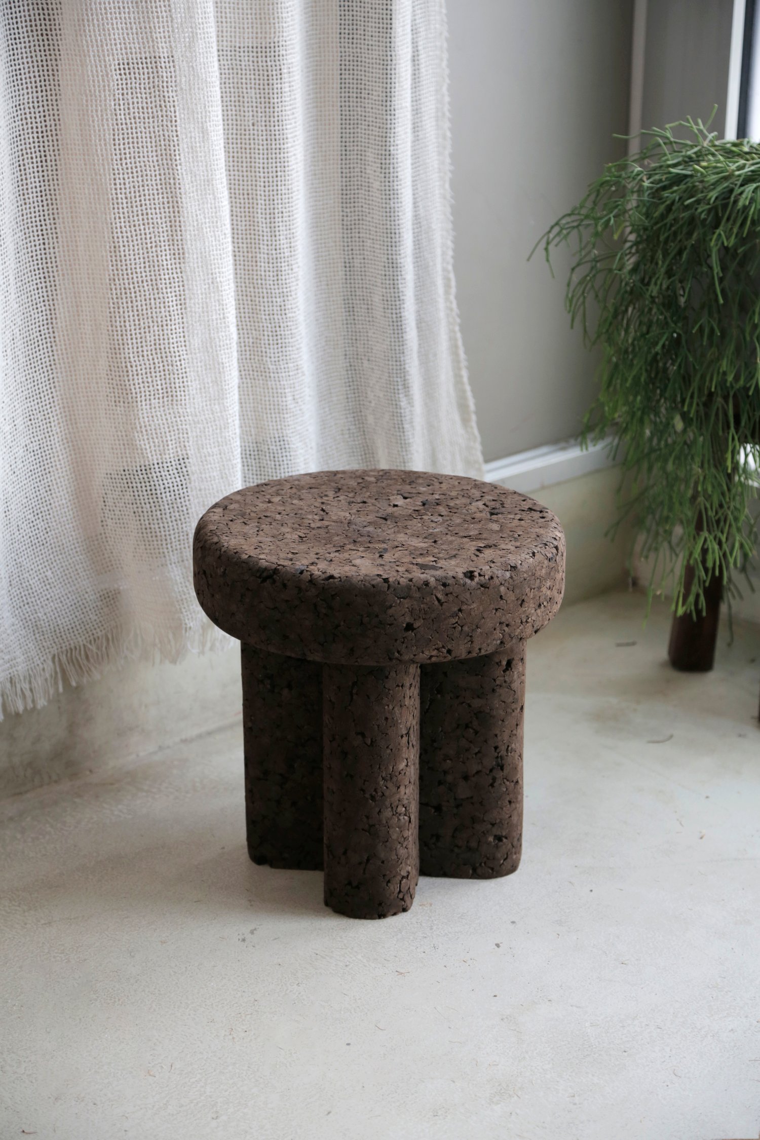 /cdn-cgi/image/width=1500,quality=85,format=auto/globalassets/content-media/images/20-year-and-3days/design-contest-003/jules-charvet-cork-stool-winner-muuto-design-contest-002-6.jpg