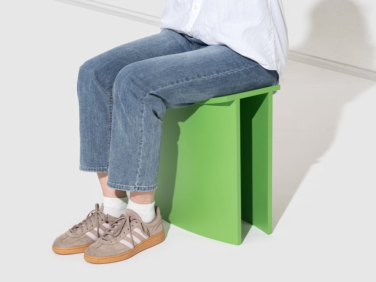 /cdn-cgi/image/width=1500,quality=85,format=auto/globalassets/content-media/images/20-year-and-3days/design-contest-003/kim-kihyun-aps-stool-winner-muuto-design-contest-002-7.jpg