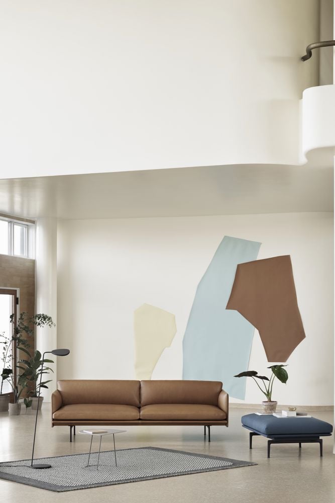 outline-refine-3-seater-pouf-pebble-airy-half-leaf-floor-muuto-org-23-roll-up-image