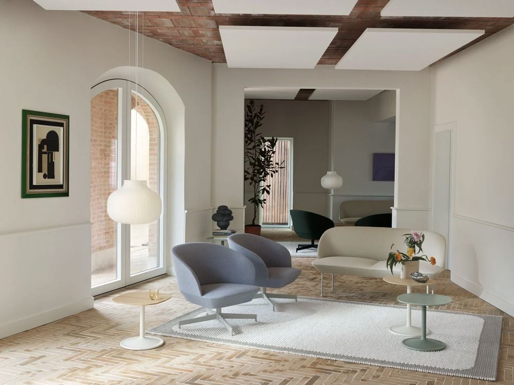oslo-lounge-colline-737-twill-weave-990-oslo-sofa-2-seater-vidar-146-soft-side-pebble-rug-light-grey-strand-45-org