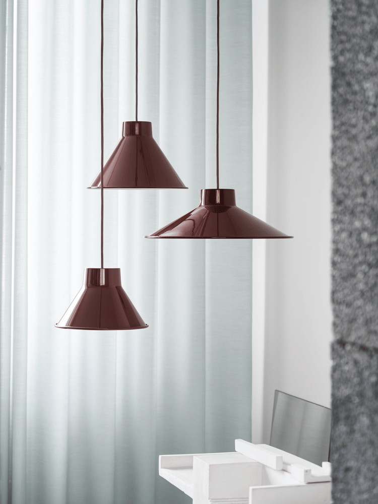 top-pendant-group-deep-red-21-28-36-muuto-org.png