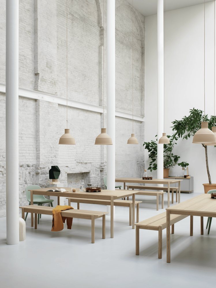 /cdn-cgi/image/width=1500,quality=85,format=auto/globalassets/content-media/images/plp/lighting/linear-wood-table-bench-oak-fiber-side-dusty-green-unfold-nude-enfold-grey-platform-tray-muuto-org.png