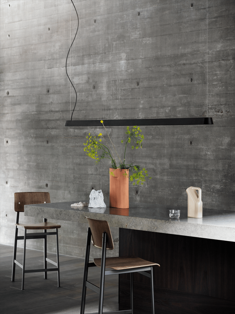 /cdn-cgi/image/width=1500,quality=85,format=auto/globalassets/content-media/images/plp/lighting/table-lamps/linear-system-series.png