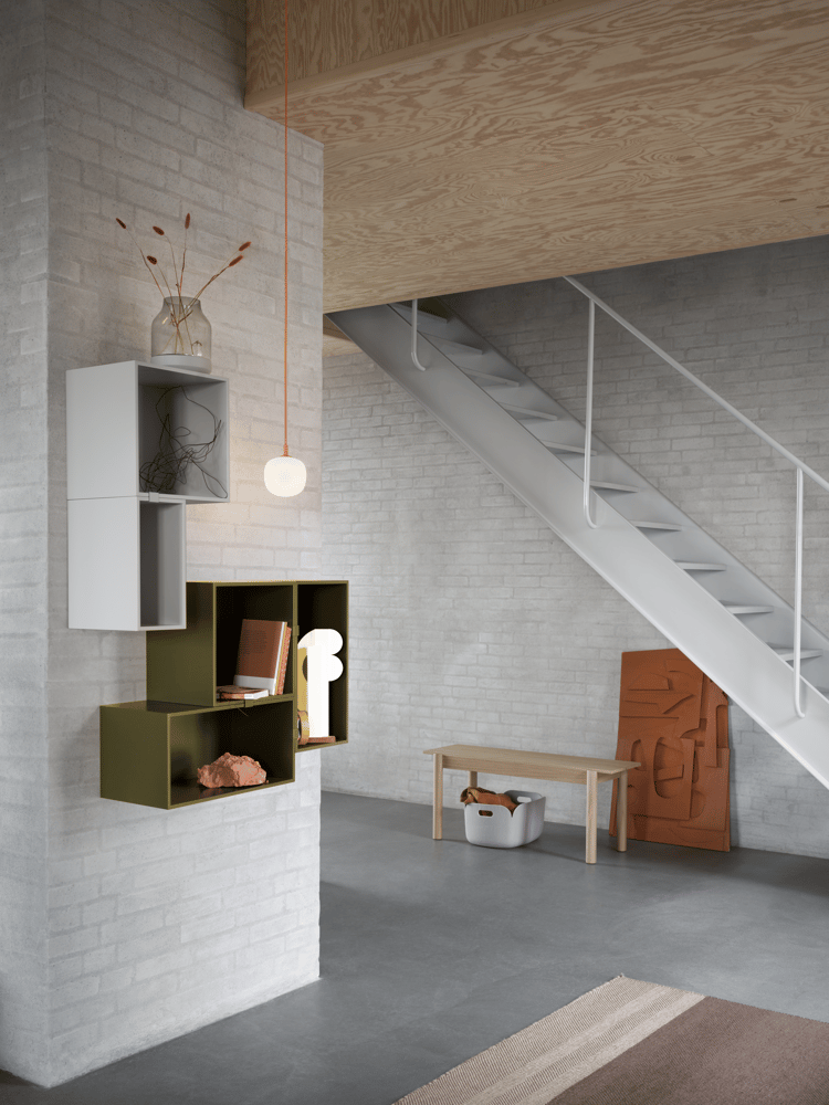 /cdn-cgi/image/width=1500,quality=85,format=auto/globalassets/content-media/images/plp/storage/hallway-storage/mini-stacked-grey-brown-green-rime-pendant-12-orange-linear-bench-muuto-org.png