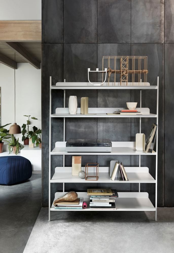 /cdn-cgi/image/width=1500,quality=85,format=auto/globalassets/content-media/images/plp/storage/modular-storage/compile_grey_living_five_open_grain-med.jpg