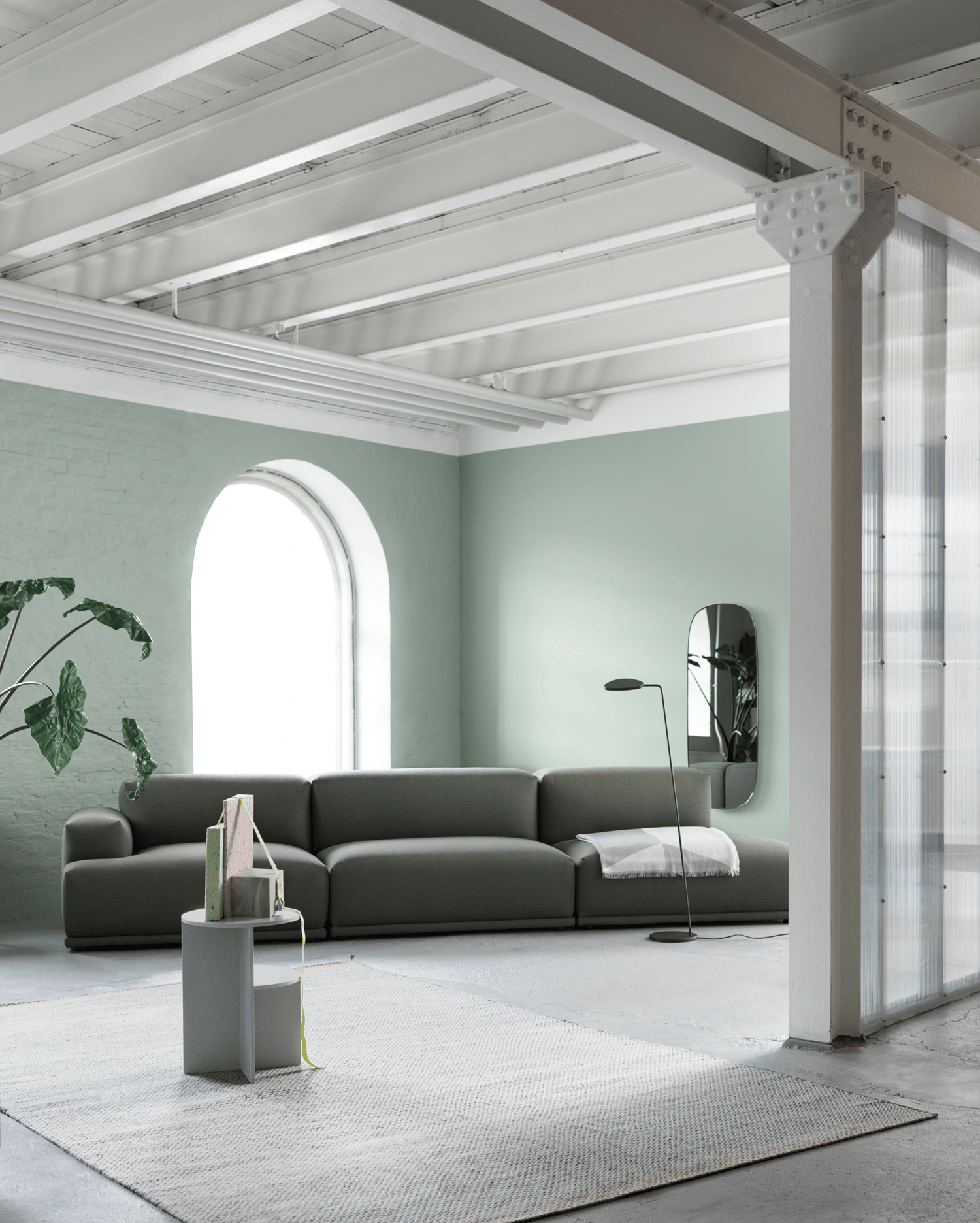 /cdn-cgi/image/width=1500,quality=85,format=auto/globalassets/content-media/images/products/shop-by-family/connect-modular-sofa/connect-sofa-fiord-961-halves-ply-leaf-floor-lamp-framed-mirror-org.png