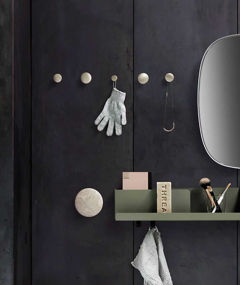 folded-shelf-bathroom-johan-van-hengel-muuto