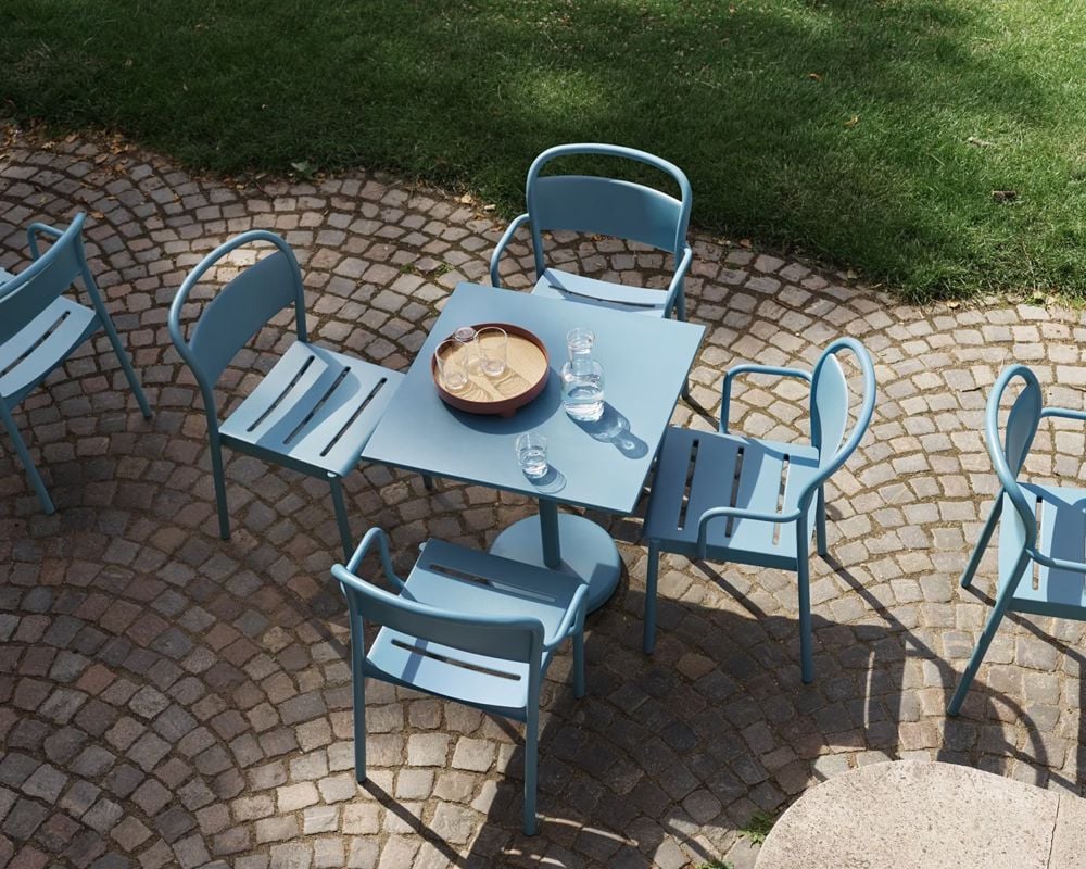 linear-steel-cafe-table-70x70-h73-side-chair-armchair-pale-blue-raise-carafe-glass-platform-tray-muuto-org