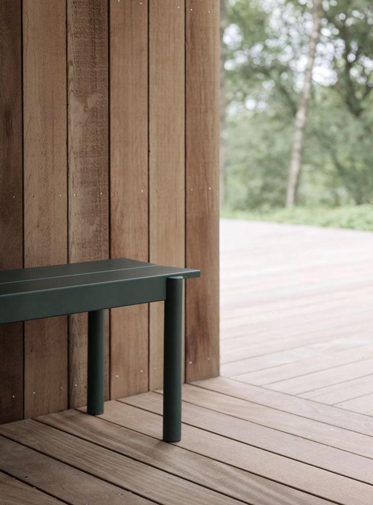  linear-steel-dark-green-bench-muuto-org