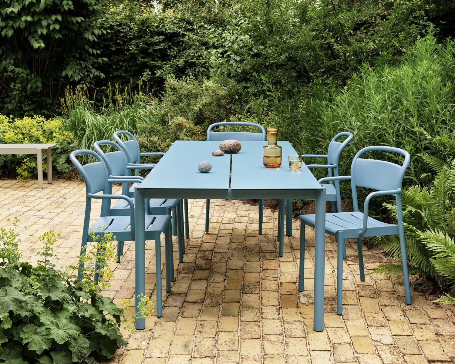 pale-blue-linear-steel-table-220-armchair-raise-carafe-glass-muuto-org