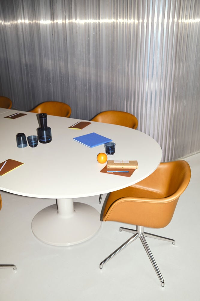 editorial-fiber-arm-swivel-chrome-refine-cognac-midst-conference-center-power-140-395-grey-rime-pendant-grey-raise-3-low-res.jpg