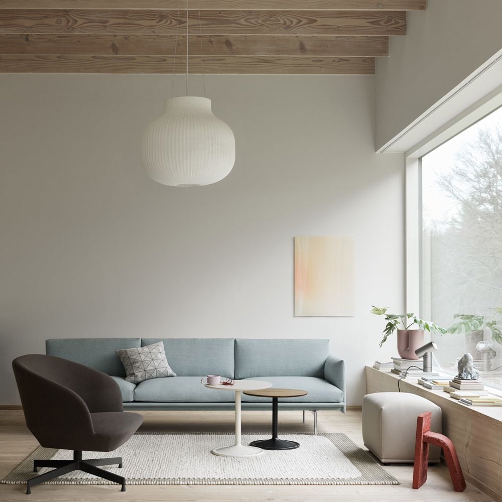 outline-sofa-3-5-seater-oslo-lounge-chair-swivel-black-ocean-50-strand-60-echo-62x42-divina-224-soft-side-off-white-smoked-oak-black-pebble-light-grey-org-2x2-tiles-full-image