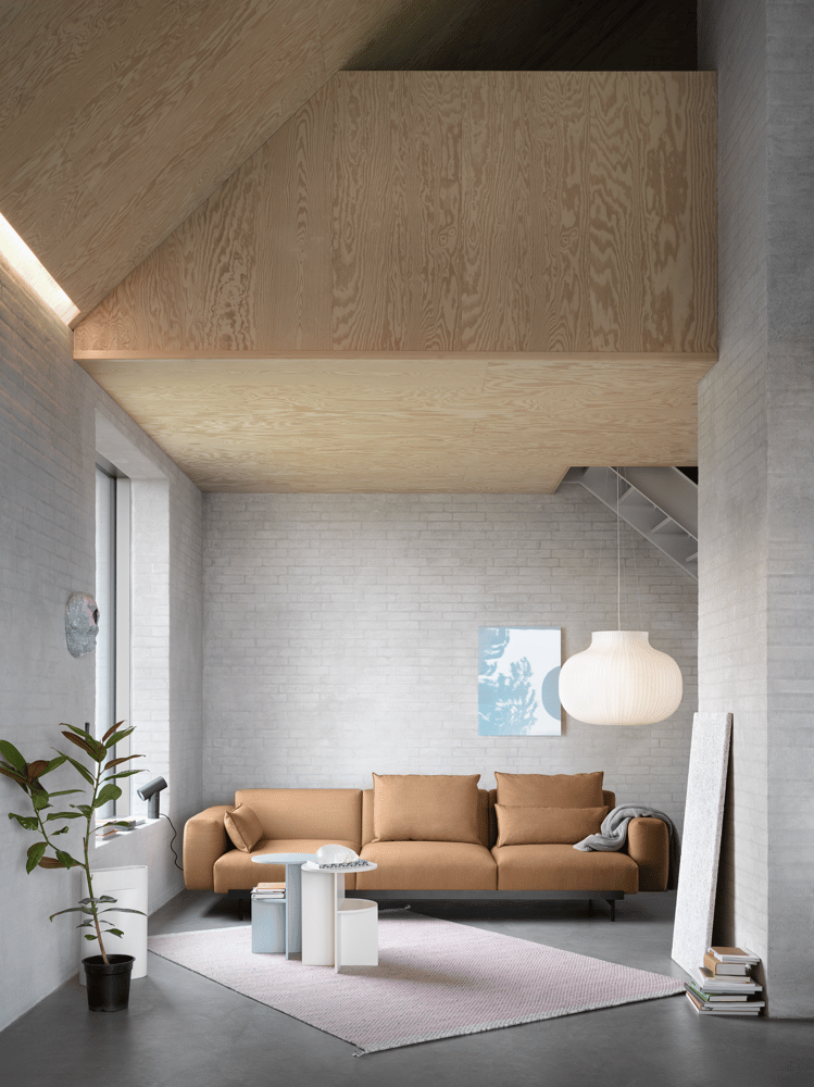 in-situ-3-seater-conf-1-fiord-451-ply-rose-halves-sage-green-beige-strand-muuto-org