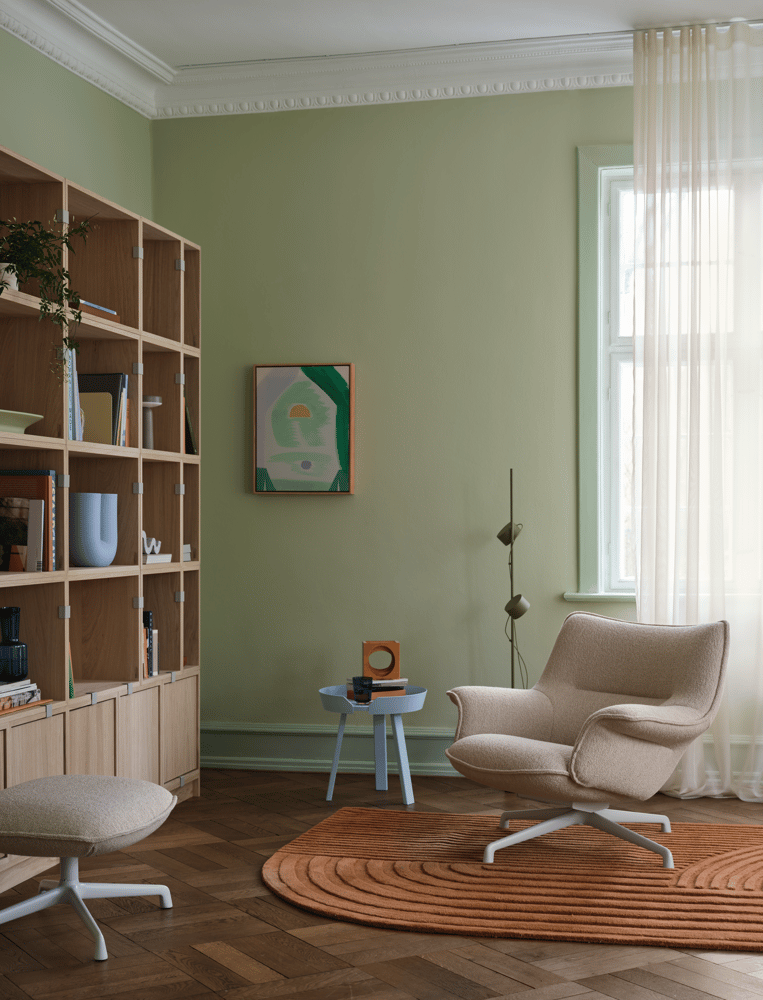 doze-lounge-chair-low-back-ottoman-swivel-hearth-7-grey-stacked-bookcase-1-oak-relevo-burnt-orange-post-brown-green-muuto-org