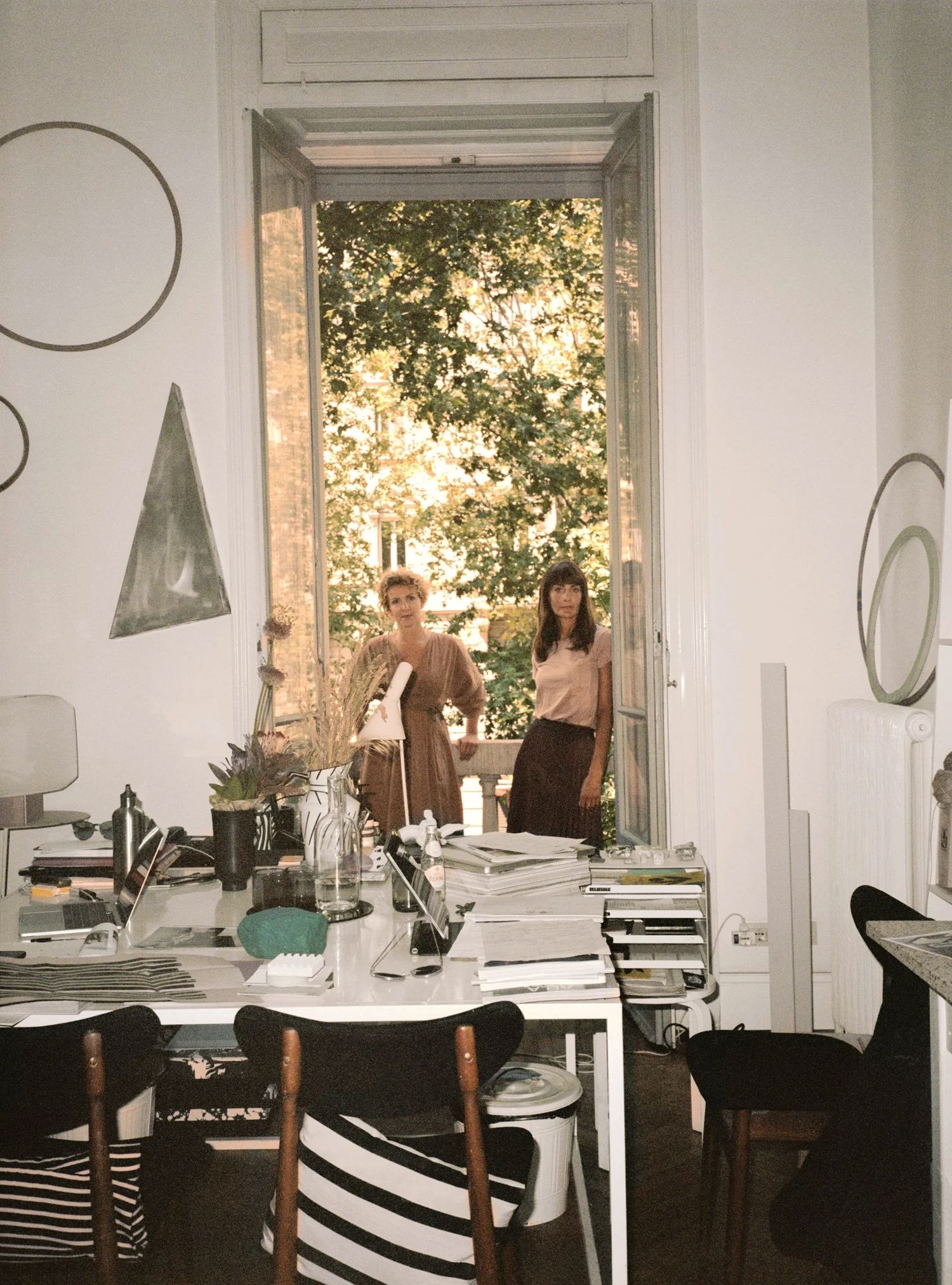 /cdn-cgi/image/width=1500,quality=85,format=auto/globalassets/content-media/images/stories/deep-in-the-furrows/caizzi_studiopepe-x-muuto_61_optimized.jpg