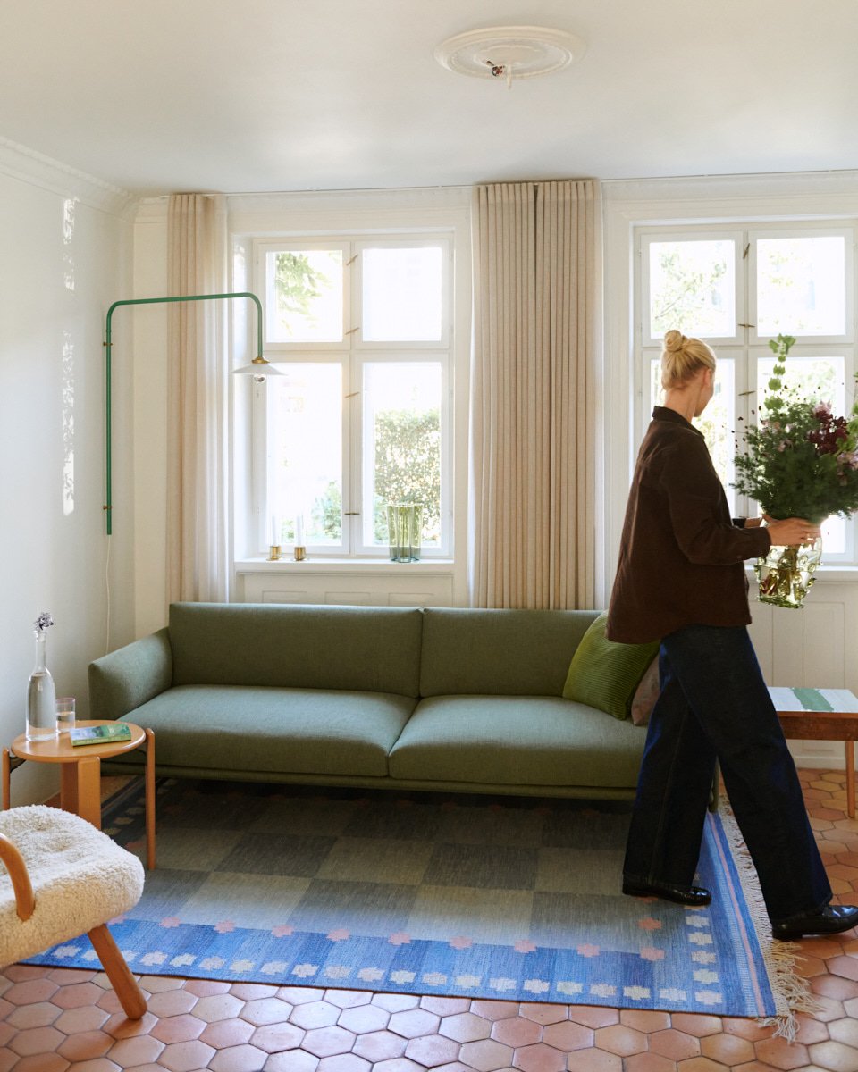 /cdn-cgi/image/width=1500,quality=85,format=auto/globalassets/content-media/images/stories/home-stories/inside-with---josefine-vibe/josefine_muuto_151435.jpg