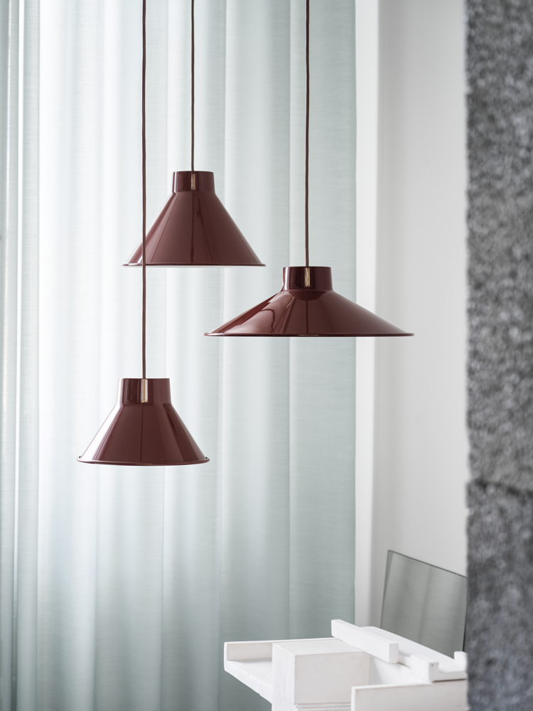 top-pendant-group-deep-red-21-28-36-muuto-org