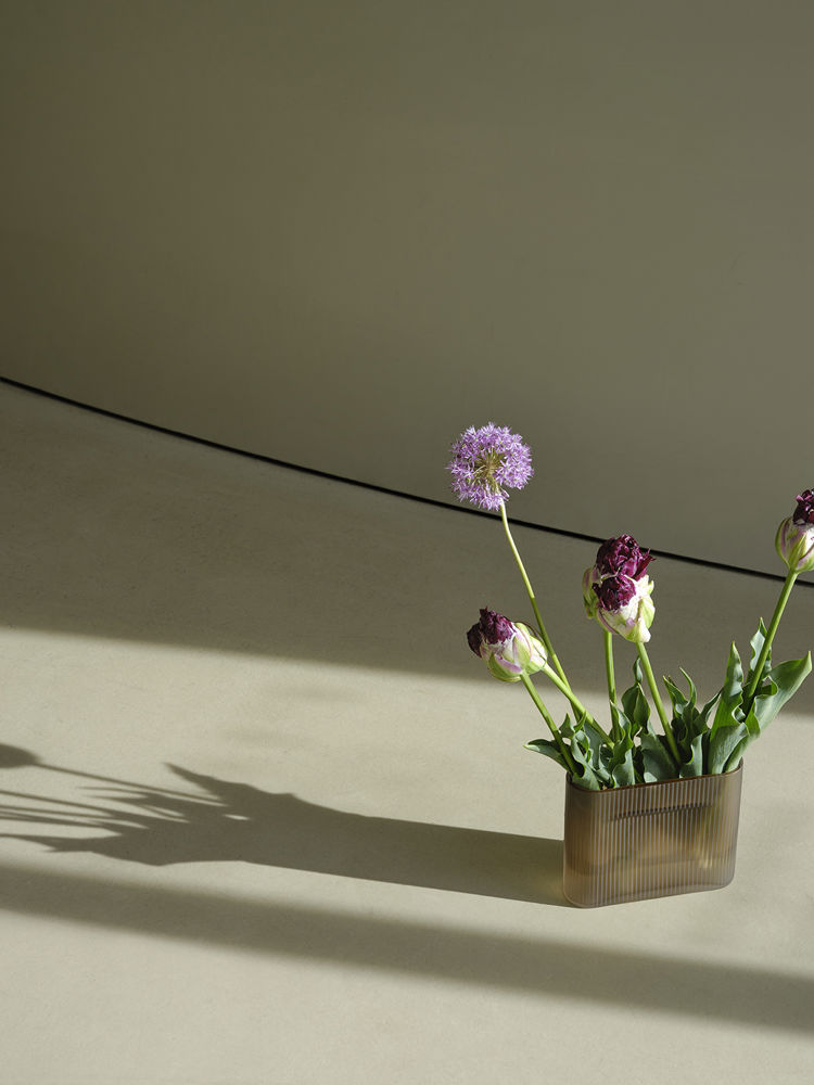 ridge-vase-16-5-taupe-frosted-glass-low-res