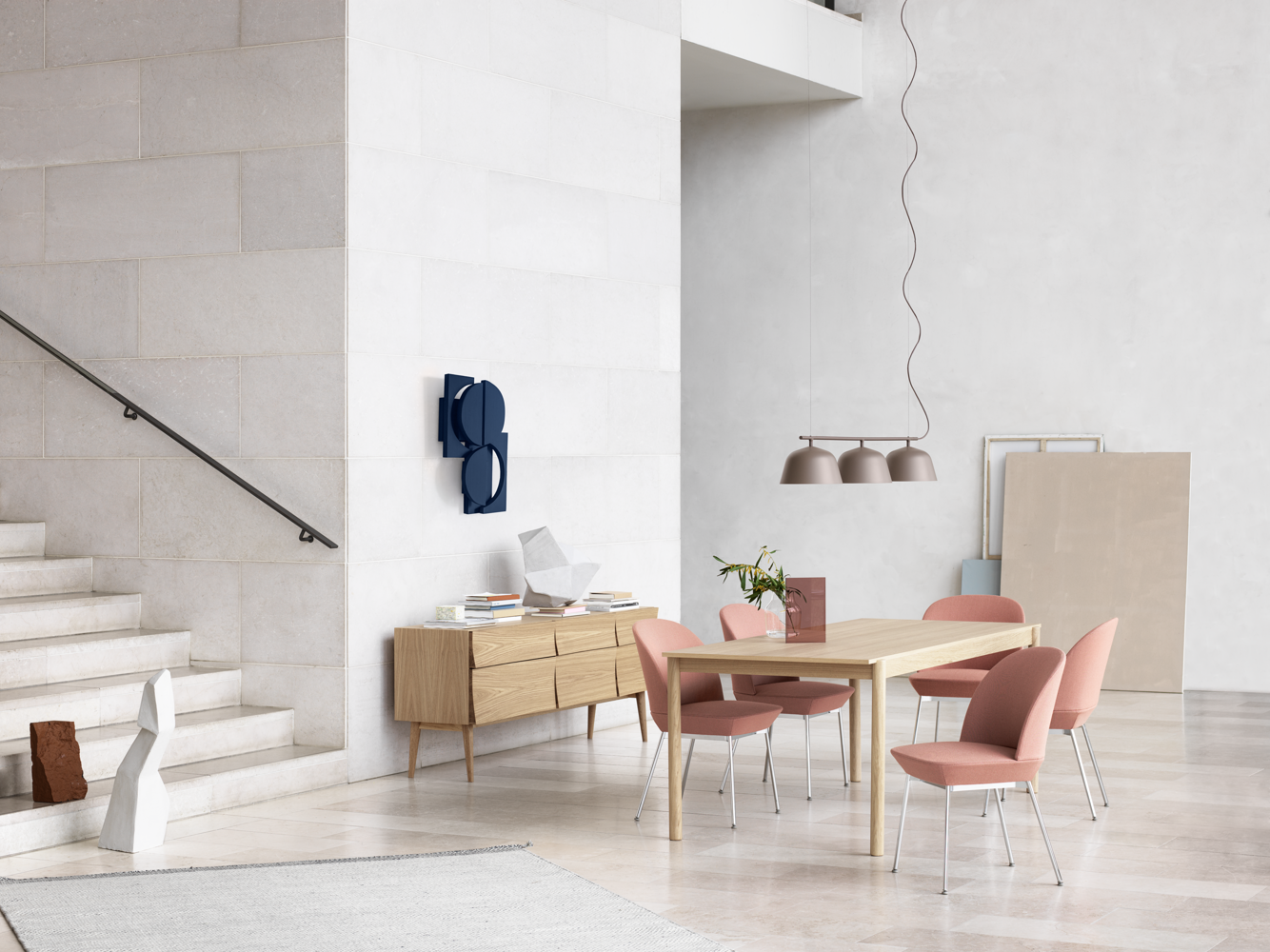 oslo-side-chair-twill-weave-530-chrome-linear-wood-table-oak-reflect-sideboard-ambit-rail-lamp-taupe-muuto-org.png